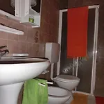 Welcoming Seaside Flat Ideal For 6 Guests