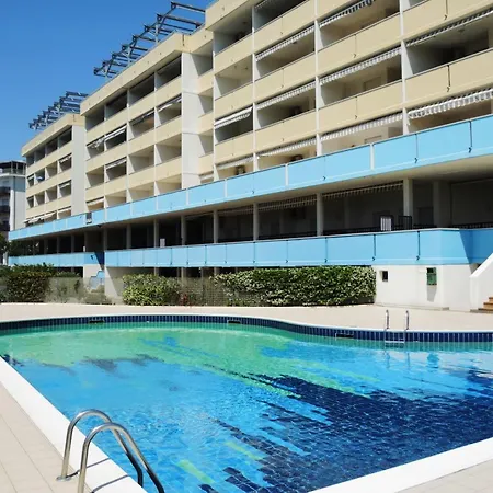 Welcoming Seaside Flat Ideal For 6 Guests Bibione